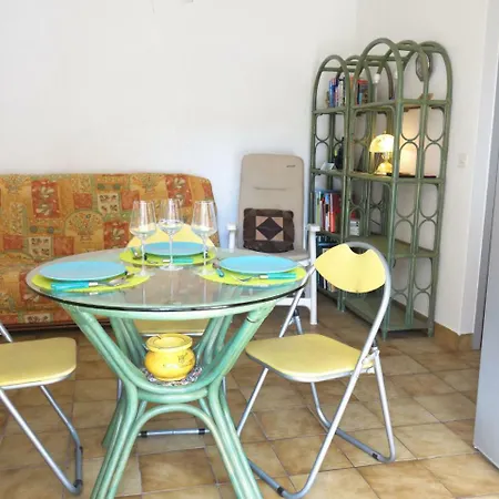 Apartment Emeraude Royan